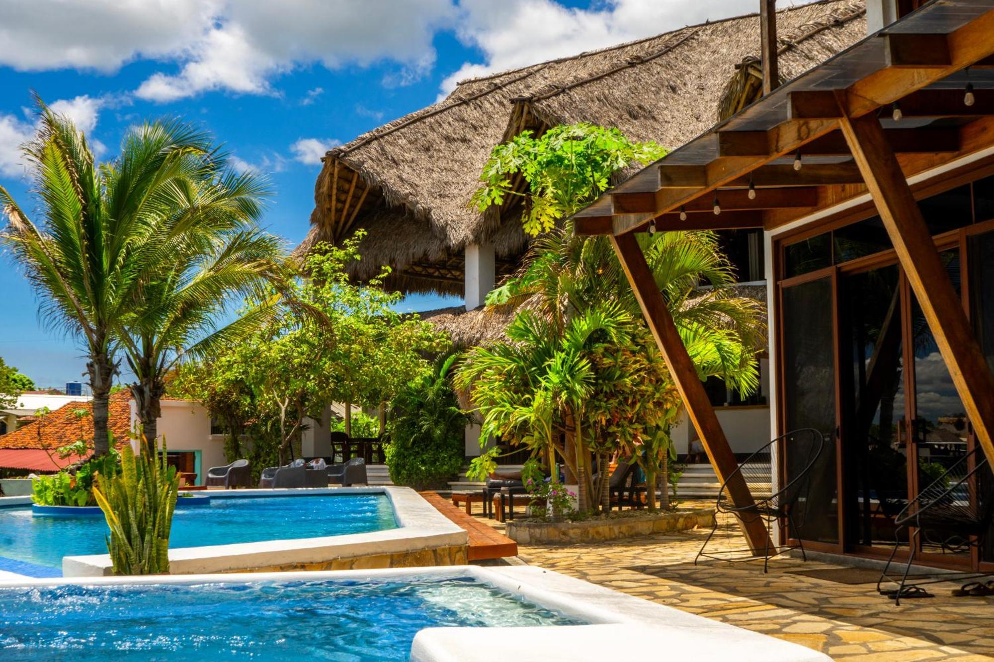 Miramar Surfcamp Villa Puerto Sandino Exteriör bild