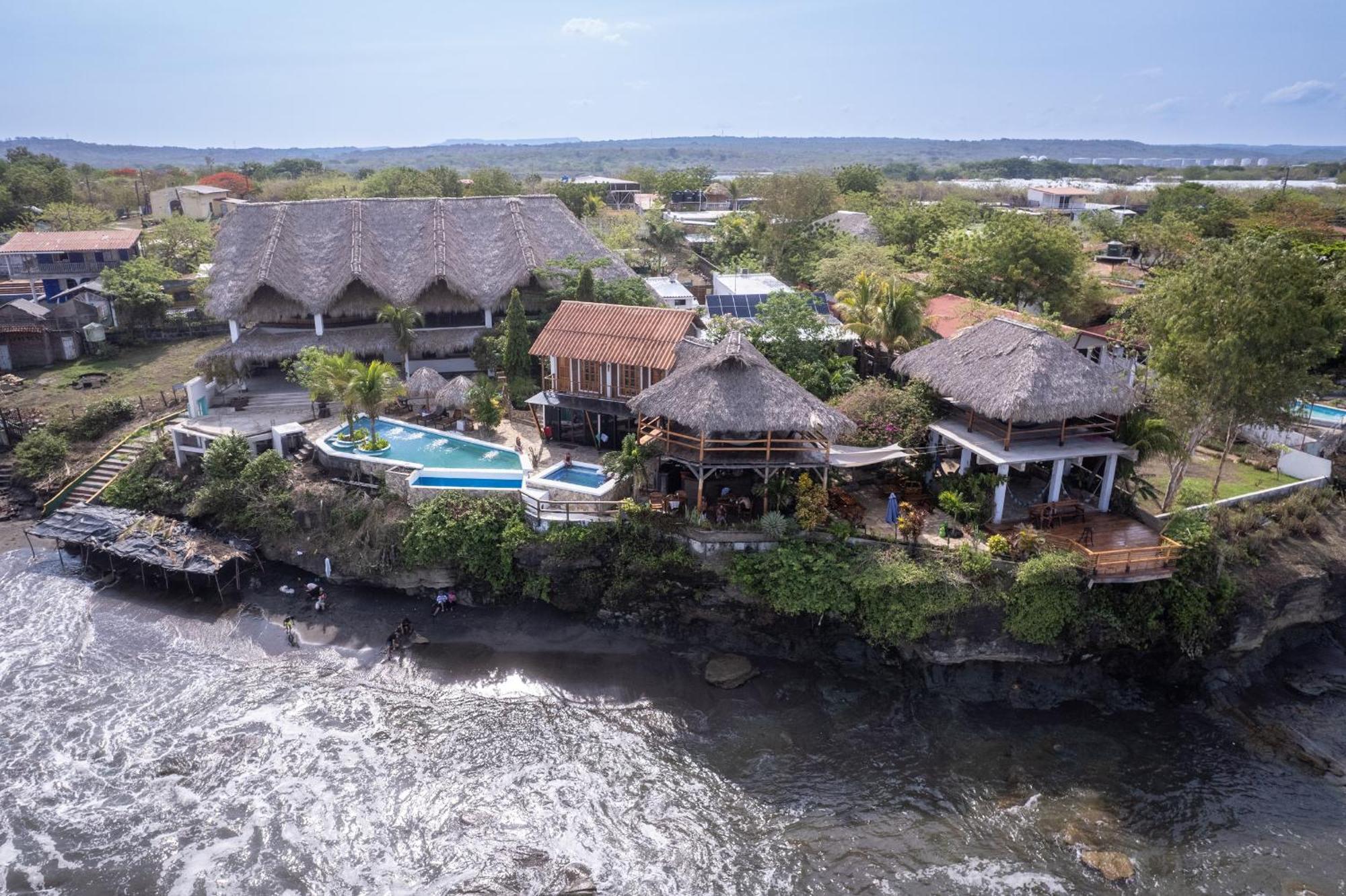 Miramar Surfcamp Villa Puerto Sandino Exteriör bild