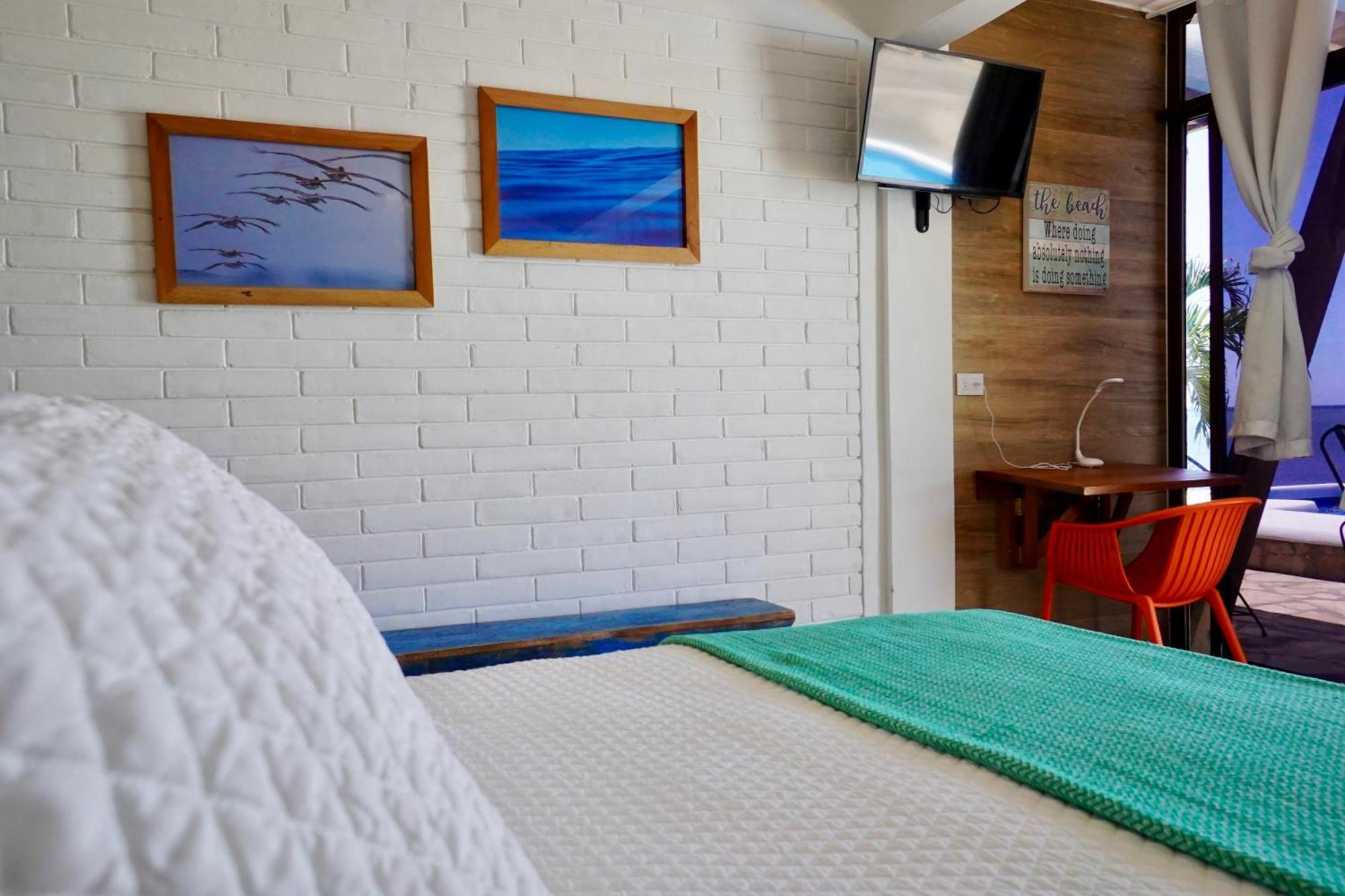 Miramar Surfcamp Villa Puerto Sandino Exteriör bild